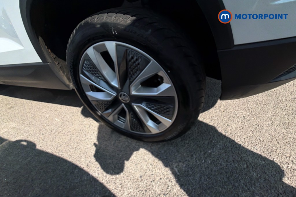 Skoda Karoq Se L Automatic Petrol SUV - Stock Number (1662349) - 39th supplementary image