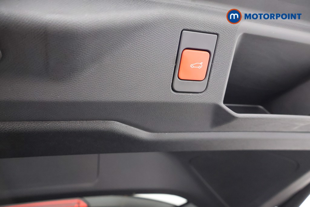 Peugeot 5008 GT Automatic Petrol SUV - Stock Number (1662402) - 27th supplementary image