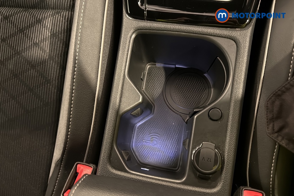 Volkswagen Golf R-Line Manual Petrol Hatchback - Stock Number (1662458) - 16th supplementary image