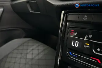 Volkswagen T-Roc R-Line Automatic Petrol SUV - Stock Number (1662585) - 14th supplementary image