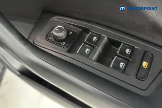 Volkswagen T-Roc R-Line Automatic Petrol SUV - Stock Number (1662585) - 19th supplementary image