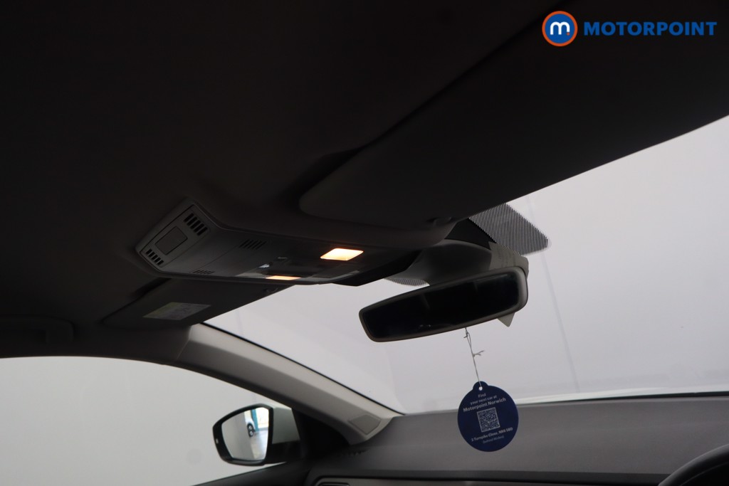 Volkswagen T-Roc SE Automatic Petrol SUV - Stock Number (1662689) - 17th supplementary image