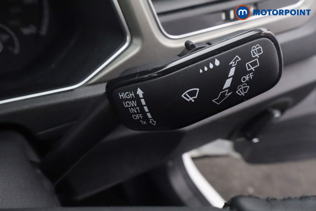 Volkswagen T-Roc SE Automatic Petrol SUV - Stock Number (1662689) - 19th supplementary image