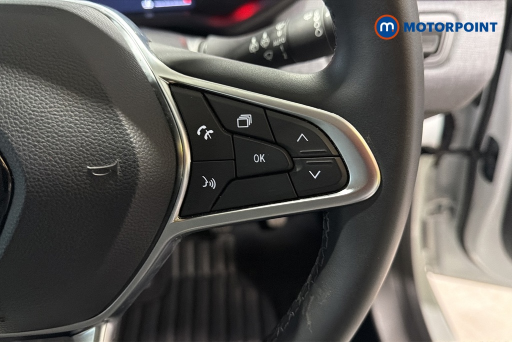 Renault Clio Evolution Manual Petrol Hatchback - Stock Number (1662735) - 3rd supplementary image