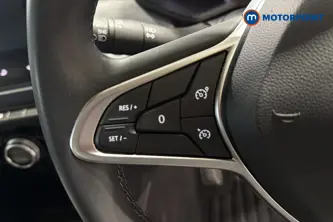 Renault Clio Evolution Manual Petrol Hatchback - Stock Number (1662735) - 4th supplementary image