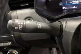 Renault Clio Evolution Manual Petrol Hatchback - Stock Number (1662735) - 5th supplementary image