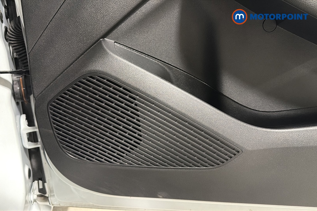 Renault Clio Evolution Manual Petrol Hatchback - Stock Number (1662735) - 21st supplementary image
