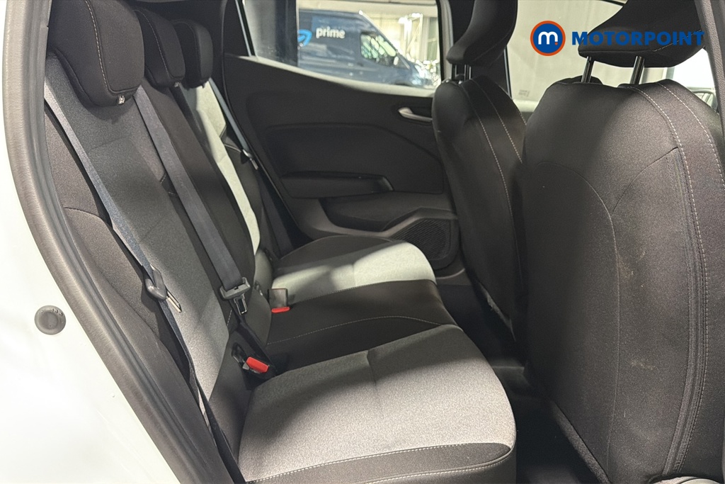 Renault Clio Evolution Manual Petrol Hatchback - Stock Number (1662735) - 25th supplementary image