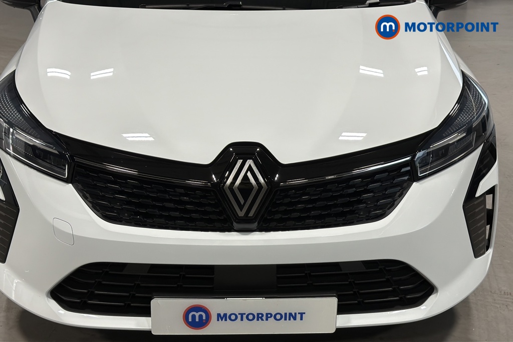 Renault Clio Evolution Manual Petrol Hatchback - Stock Number (1662735) - 43rd supplementary image