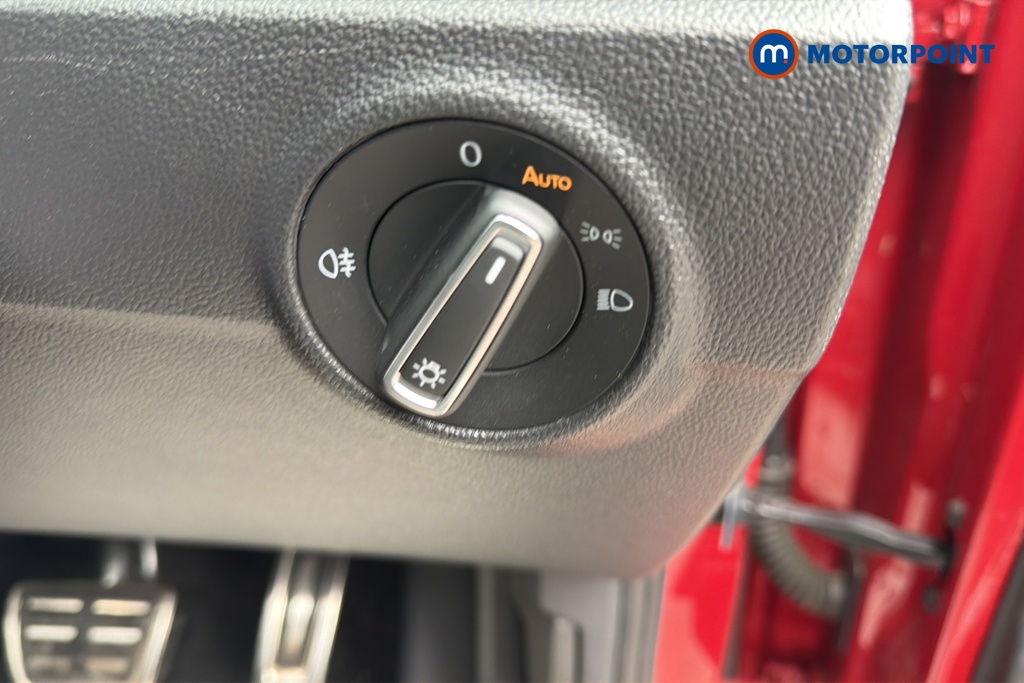 Volkswagen T-Roc R-Line Automatic Petrol SUV - Stock Number (1663290) - 11th supplementary image