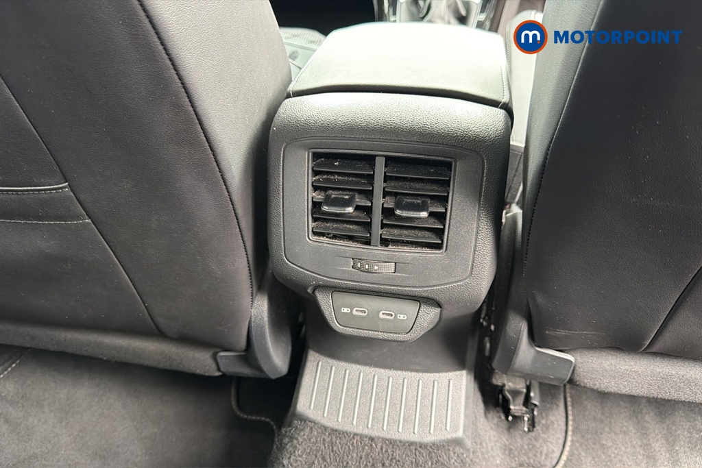 Volkswagen T-Roc R-Line Automatic Petrol SUV - Stock Number (1663290) - 28th supplementary image