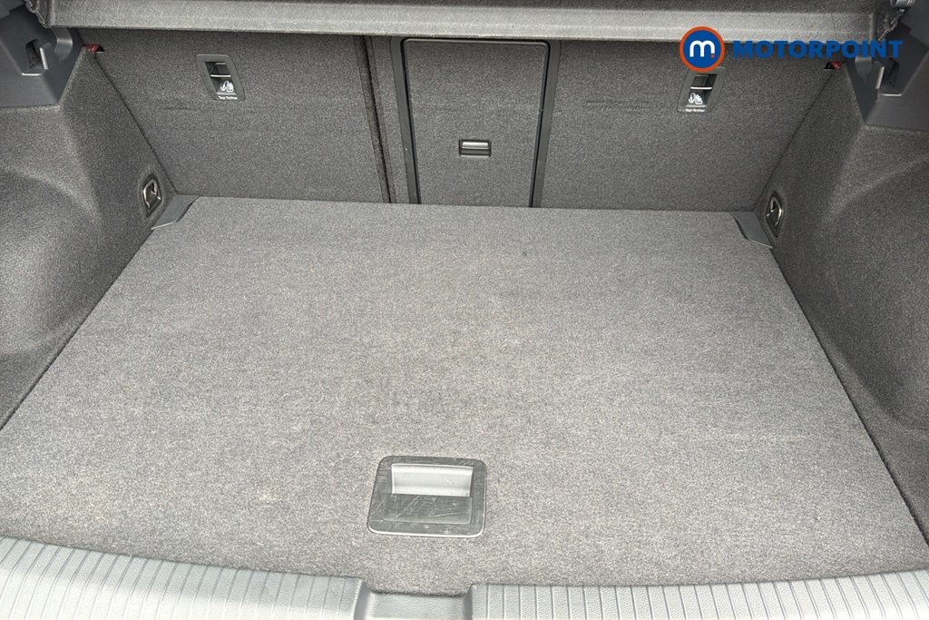 Volkswagen T-Roc R-Line Automatic Petrol SUV - Stock Number (1663290) - 30th supplementary image