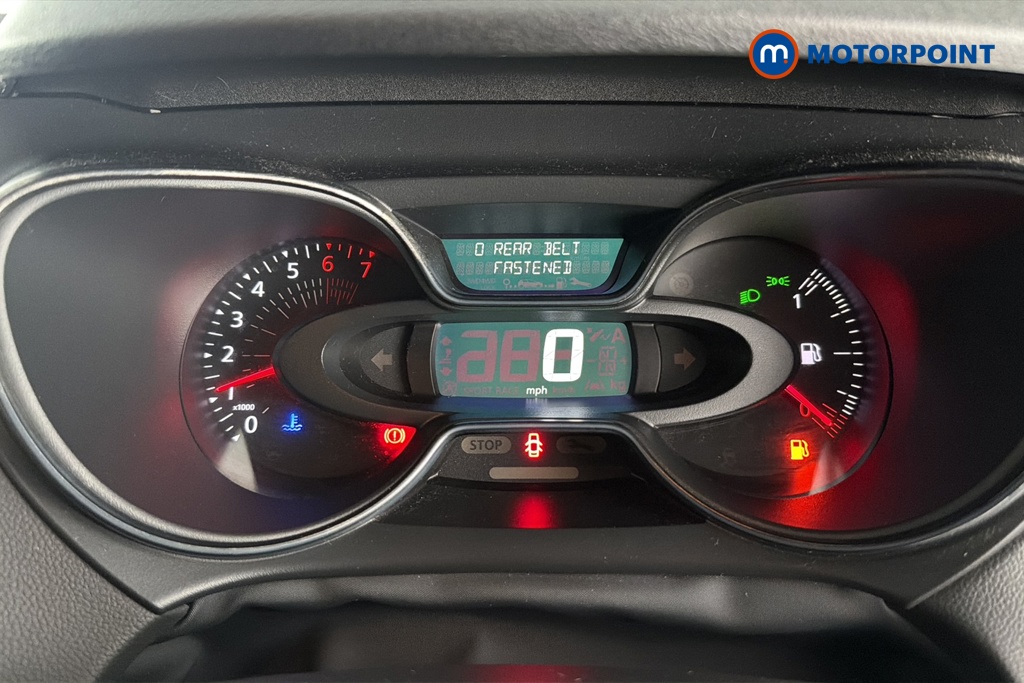 Renault Captur Iconic Manual Petrol SUV - Stock Number (1663296) - 7th supplementary image