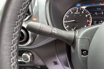 Nissan Juke N-Connecta Manual Petrol SUV - Stock Number (1663332) - 5th supplementary image