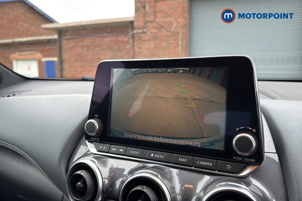 Nissan Juke N-Connecta Manual Petrol SUV - Stock Number (1663332) - 13th supplementary image