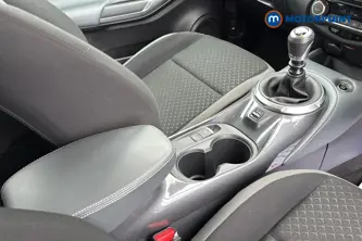 Nissan Juke N-Connecta Manual Petrol SUV - Stock Number (1663332) - 15th supplementary image