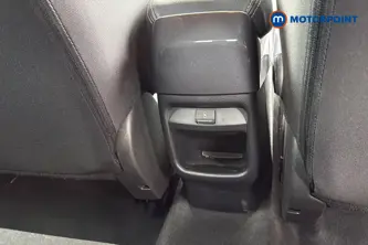 Nissan Juke N-Connecta Manual Petrol SUV - Stock Number (1663332) - 28th supplementary image