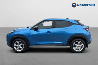 Nissan Juke N-Connecta Manual Petrol SUV - Stock Number (1663332) - Drivers side