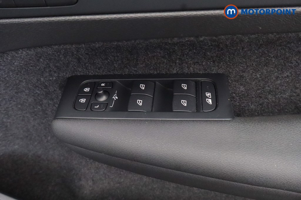 Volvo Xc40 Plus Automatic Petrol Plug-In Hybrid SUV - Stock Number (1663474) - 25th supplementary image