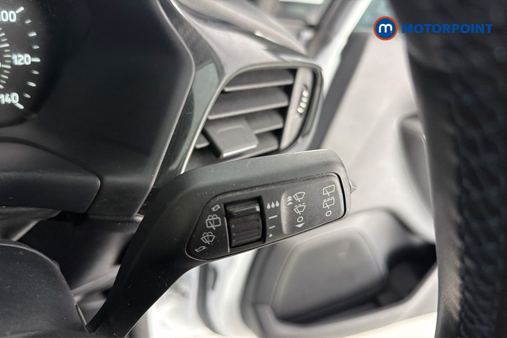 Ford Fiesta Active Manual Petrol Hatchback - Stock Number (1663522) - 7th supplementary image