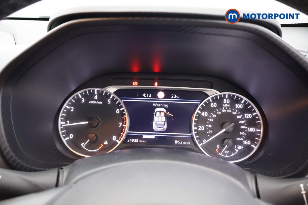 Nissan Juke N-Connecta Manual Petrol SUV - Stock Number (1664198) - 4th supplementary image