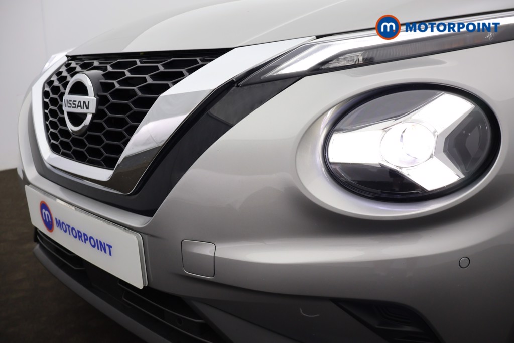 Nissan Juke N-Connecta Manual Petrol SUV - Stock Number (1664198) - 35th supplementary image