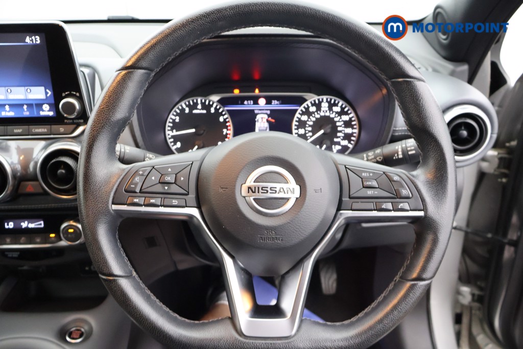 Nissan Juke N-Connecta Manual Petrol SUV - Stock Number (1664198) - 1st supplementary image