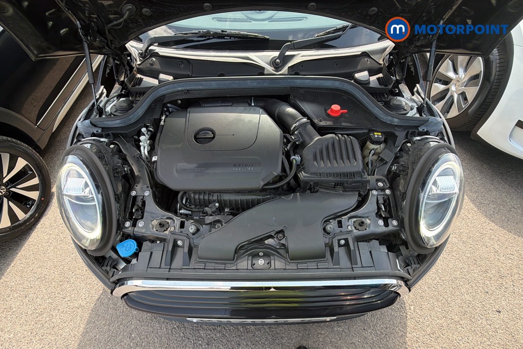 Mini Hatchback Cooper Classic Manual Petrol Hatchback - Stock Number (1664850) - 1st supplementary image
