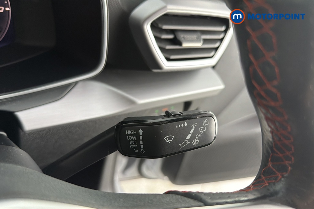 Seat Leon FR Manual Petrol Estate - Stock Number (1665285) - 6th supplementary image