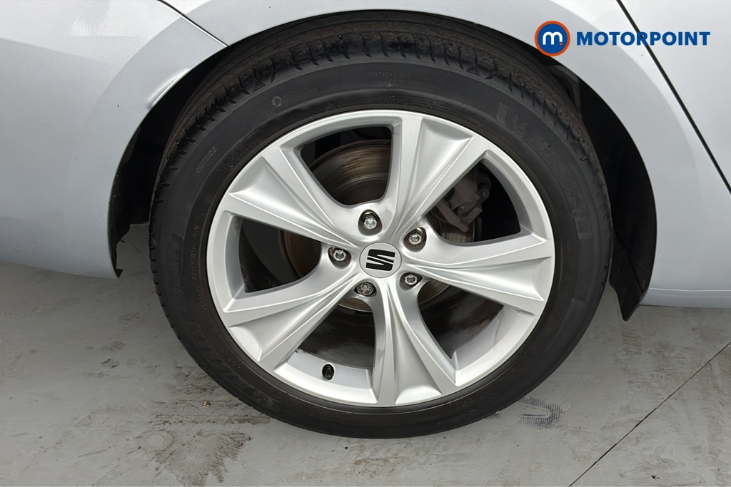 Seat Leon FR Manual Petrol Estate - Stock Number (1665285) - 46th supplementary image