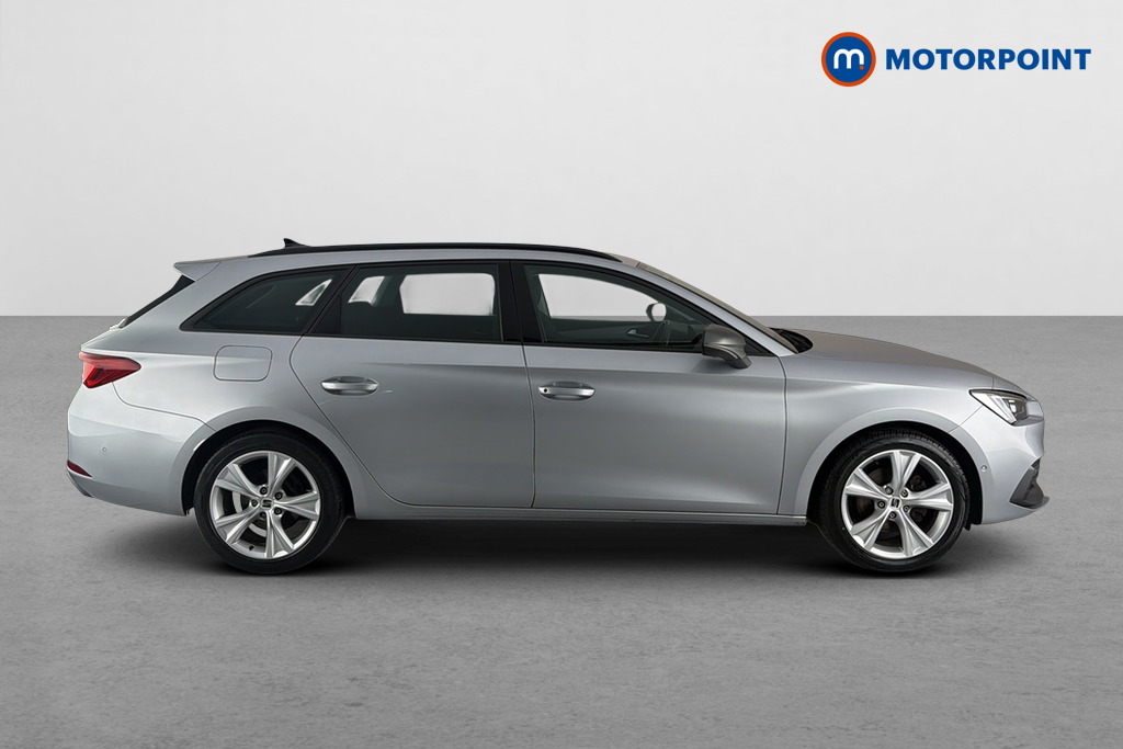 Seat Leon FR Manual Petrol Estate - Stock Number (1665285) - Passenger side