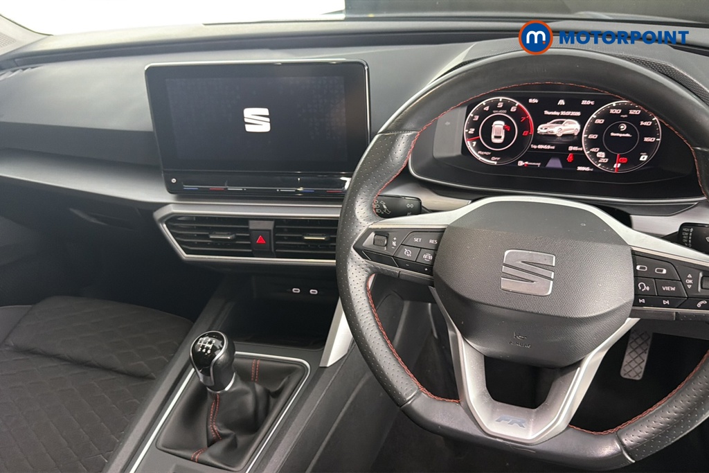 Seat Leon FR Manual Petrol Estate - Stock Number (1665285) - 1st supplementary image