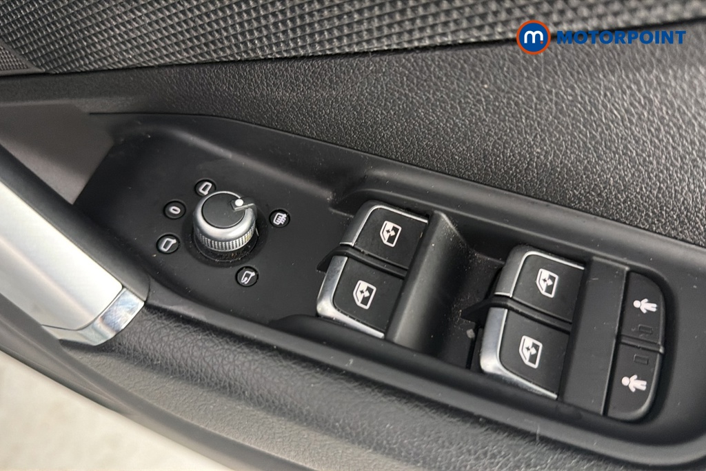Audi Q2 S Line Automatic Petrol SUV - Stock Number (1665686) - 19th supplementary image
