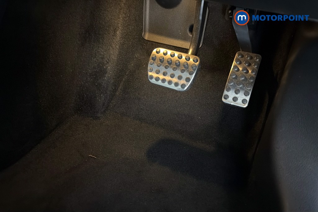 Mercedes-Benz A Class Amg Line Automatic Petrol Saloon - Stock Number (1665756) - 27th supplementary image