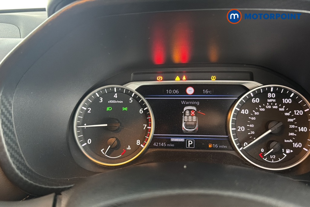 Nissan Juke Tekna Automatic Petrol SUV - Stock Number (1646369) - 7th supplementary image