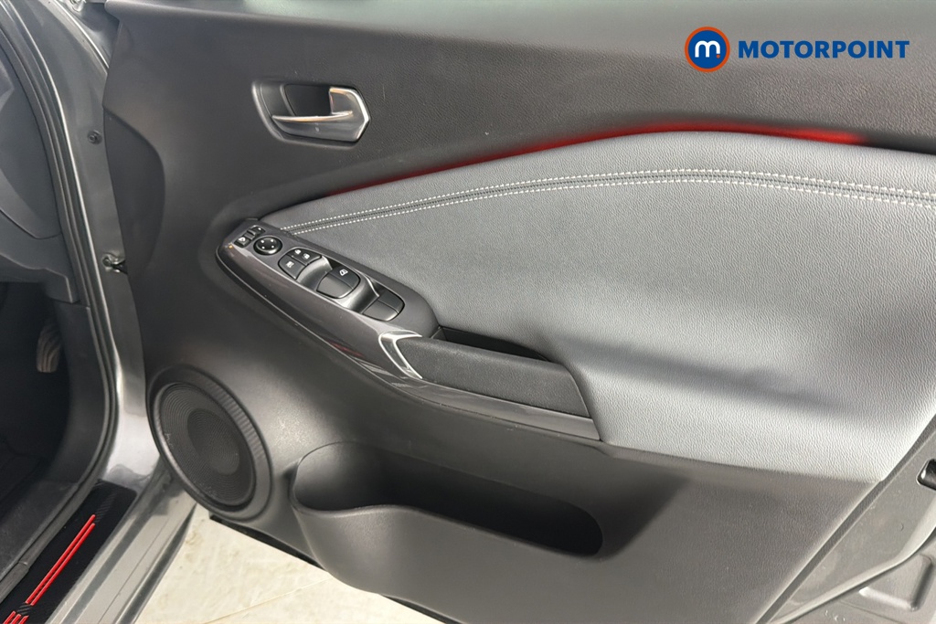 Nissan Juke Tekna Automatic Petrol SUV - Stock Number (1646369) - 18th supplementary image