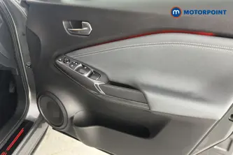 Nissan Juke Tekna Automatic Petrol SUV - Stock Number (1646369) - 18th supplementary image