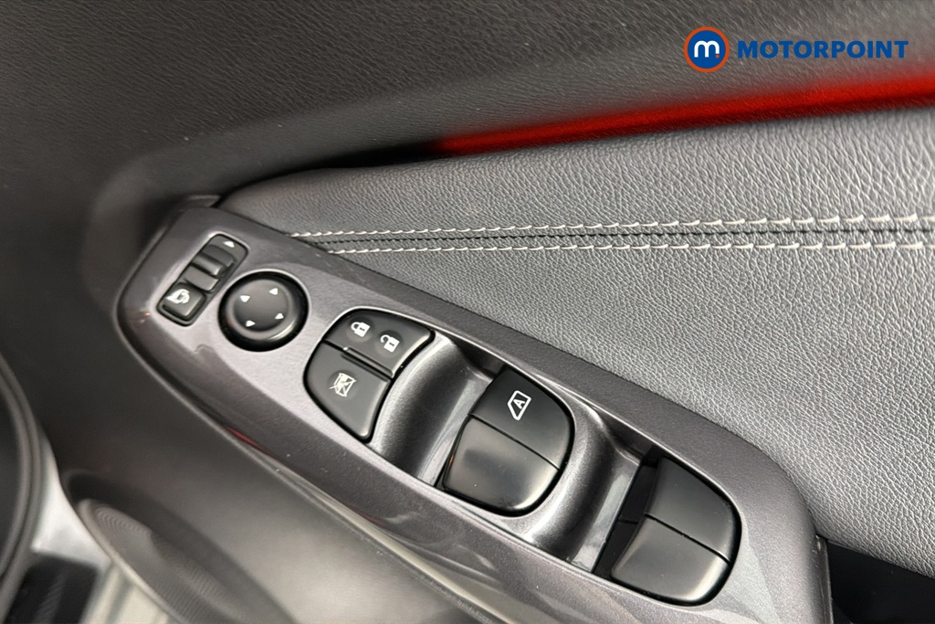 Nissan Juke Tekna Automatic Petrol SUV - Stock Number (1646369) - 19th supplementary image