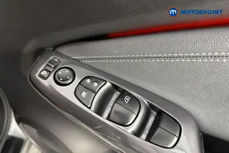 Nissan Juke Tekna Automatic Petrol SUV - Stock Number (1646369) - 19th supplementary image