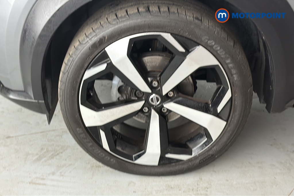 Nissan Juke Tekna Automatic Petrol SUV - Stock Number (1646369) - 44th supplementary image