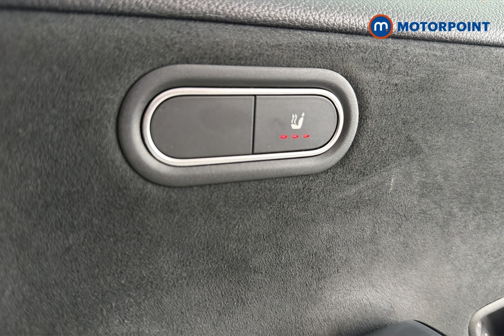 Mercedes-Benz A Class Amg Line Automatic Petrol Hatchback - Stock Number (1647887) - 14th supplementary image