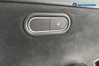 Mercedes-Benz A Class Amg Line Automatic Petrol Hatchback - Stock Number (1647887) - 14th supplementary image