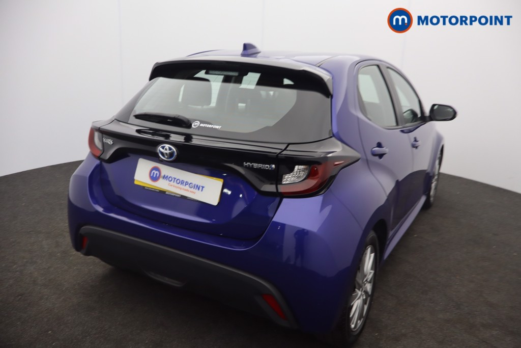 Toyota Yaris Icon Automatic Petrol-Electric Hybrid Hatchback - Stock Number (1649941) - 2nd supplementary image