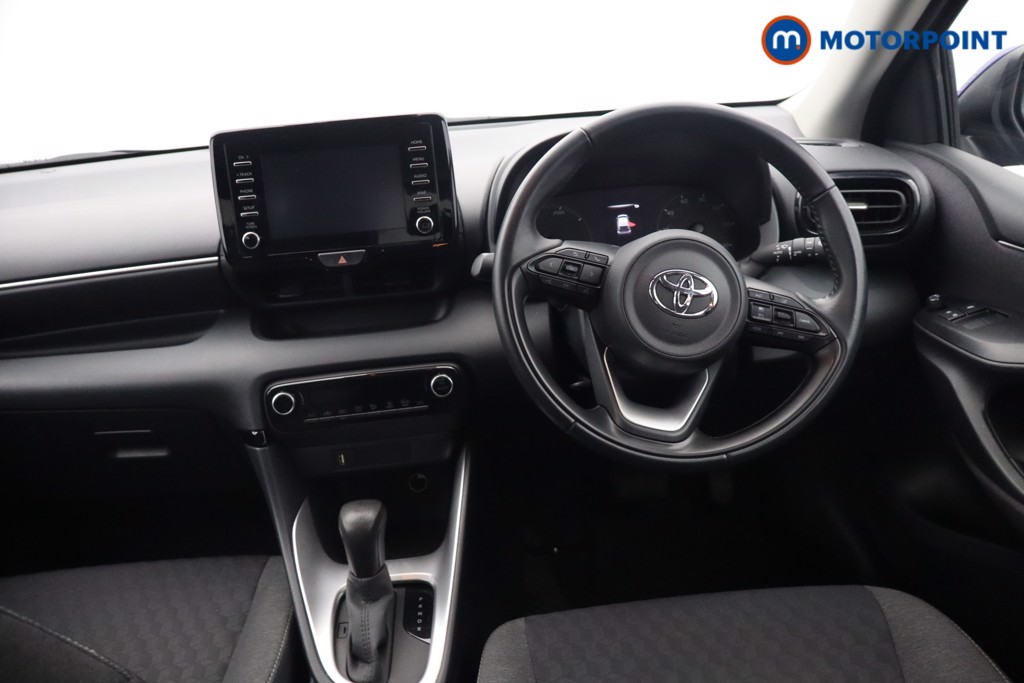 Toyota Yaris Icon Automatic Petrol-Electric Hybrid Hatchback - Stock Number (1649941) - 9th supplementary image
