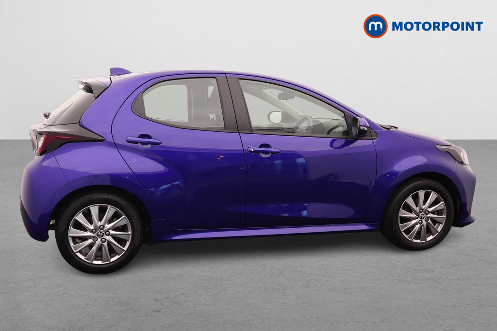 Toyota Yaris Icon Automatic Petrol-Electric Hybrid Hatchback - Stock Number (1649941) - Drivers side
