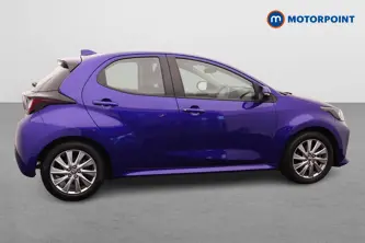 Toyota Yaris Icon Automatic Petrol-Electric Hybrid Hatchback - Stock Number (1649941) - Drivers side