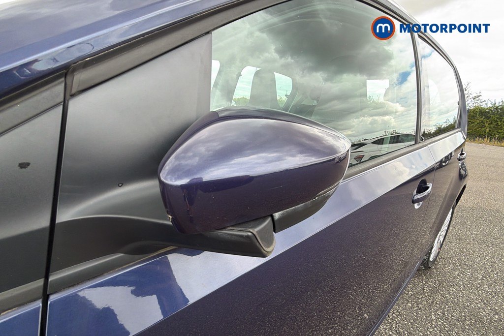 Volkswagen UP Move Up Automatic Petrol Hatchback - Stock Number (1654906) - 43rd supplementary image