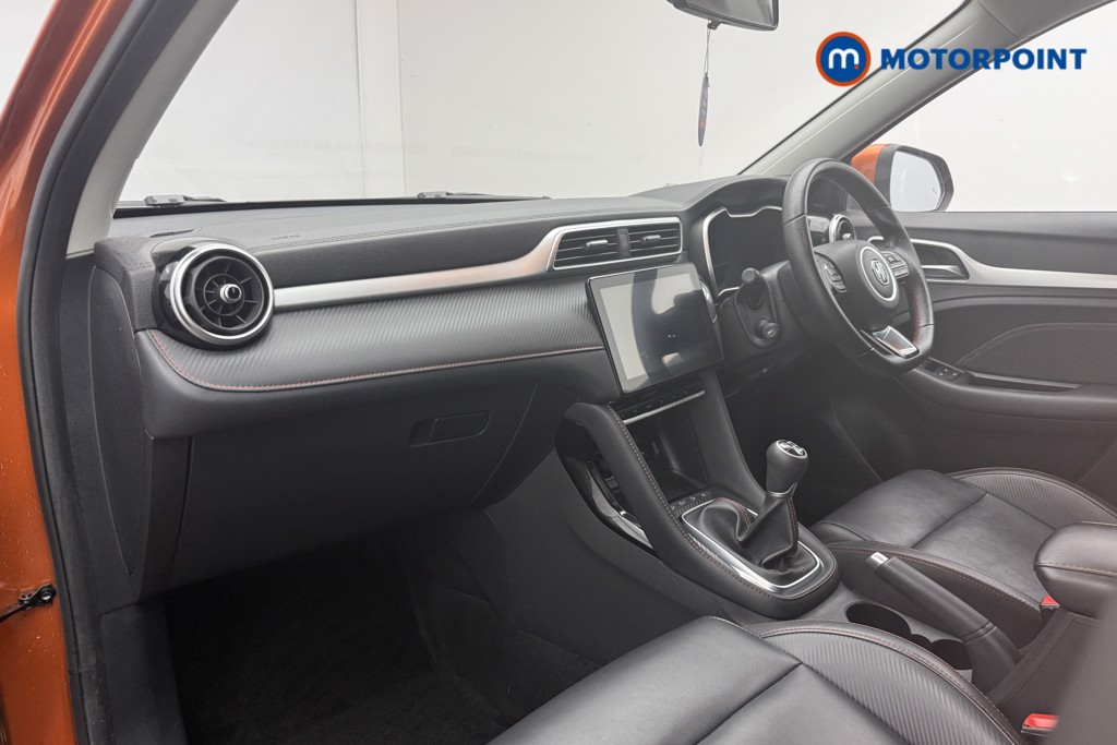 Mg Motor Uk ZS Exclusive Manual Petrol SUV - Stock Number (1655191) - 4th supplementary image