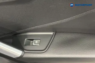 Audi Q2 S Line Automatic Petrol SUV - Stock Number (1656479) - 994th supplementary image