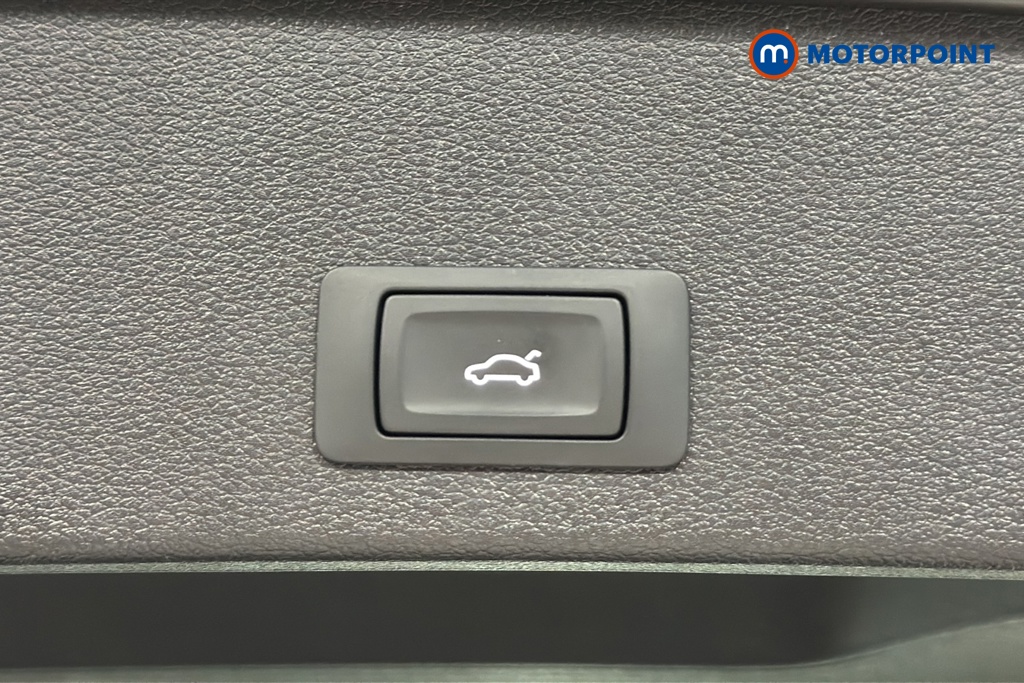Audi Q2 S Line Automatic Petrol SUV - Stock Number (1656479) - 35th supplementary image